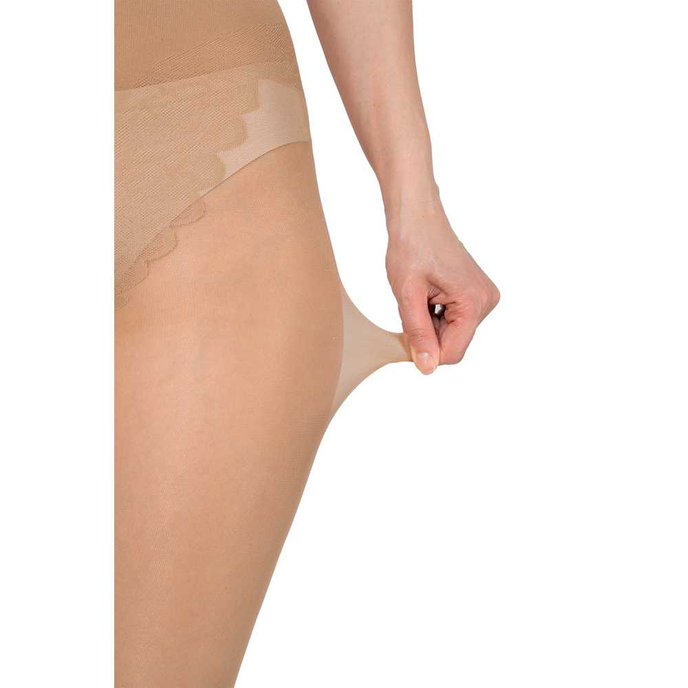 p04 Bananalu Chic 20 Bikini, Strumpfhose mit Naht und Bikini Oberteil